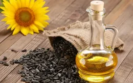 Các siêu thị tại Anh hạn chế lượng dầu ăn được mua