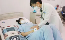 Cứu bệnh nhân sốc sốt xuất huyết hậu nhiễm COVID-19