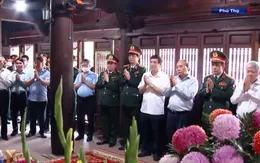 Chủ tịch nước dâng hương Tổ Mẫu và Quốc Tổ