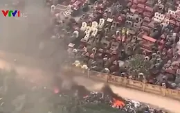 Đốt rác trộm xả khói độc ngột ngạt cả khu chung cư