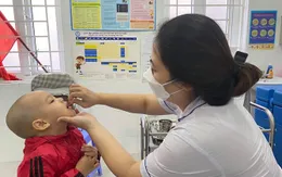 Hà Nội triển khai chiến dịch uống bổ sung Vitamin A, sàng lọc suy dinh dưỡng cấp tính cho trẻ dưới 5 tuổi