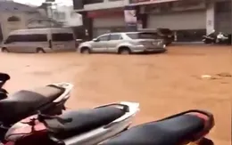Đà Lạt: Cả khu phố ngập lụt vì cống thoát nước không phù hợp