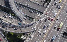 Trung Quốc đẩy mạnh đầu tư công