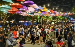 Phố đi bộ Trịnh Công Sơn tái hoạt động sau 2 năm tạm dừng vì dịch COVID-19