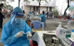 Bộ Y tế yêu cầu các đơn vị, địa phương báo cáo tình hình nhân viên y tế thôi việc, bỏ việc