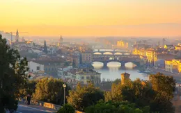 Ý dỡ bỏ tất cả hạn chế đi lại có liên quan đến COVID-19