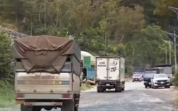 Đèo Mimosa chậm sửa chữa khiến giao thông khó khăn