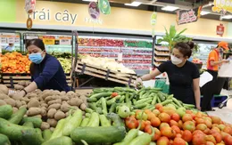 Giá xăng giảm, giá hàng hóa vẫn “án binh bất động”