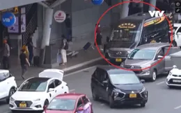 Tình trạng lộn xộn tại sân bay Tân Sơn Nhất vẫn tiếp diễn