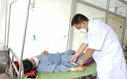 Nam thanh niên phải cắt bỏ tinh hoàn vì đắp "thảo dược"