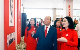 Chủ tịch nước Nguyễn Xuân Phúc dự Đại hội toàn quốc Hội Chữ thập đỏ Việt Nam lần thứ XI