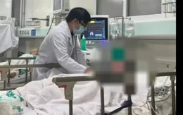 Vụ ngộ độc rượu khiến 2 sinh viên tử vong: Xử phạt 2 hành vi vi phạm về an toàn thực phẩm của nhà hàng
