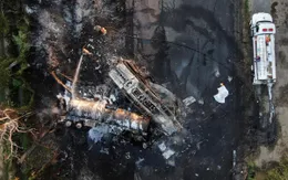 Tai nạn giữa xe bus và xe chở nhiên liệu tại Mexico khiến ít nhất 18 người thiệt mạng