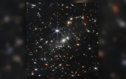 Kính viễn vọng James Webb có thực sự nhìn thấy "quá khứ" hay không?