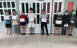 TP Hồ Chí Minh: Bắt nhóm giả nhân viên ngân hàng lừa đảo