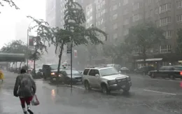 7 điều nguy hiểm cần tránh mỗi mùa mưa bão đến