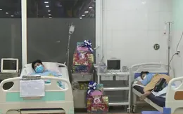 Sức khỏe nạn nhân trong vụ cháy quán karaoke ở Bình Dương hiện ra sao?