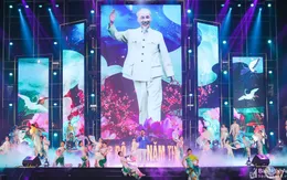 Không khí đón năm mới tại Quảng trường Hồ Chí Minh (TP Vinh)