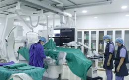 Xuyên đêm can thiệp cấp cứu 3 bệnh nhân xuất huyết não cấp tính do vỡ phình động mạch