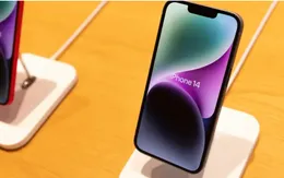 Doanh số bán smartphone giảm xuống mức thấp nhất kể từ năm 2013