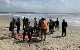 Quảng Ngãi: Phát hiện 2 thi thể trôi dạt vào bờ biển Khe Hai
