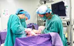 Phẫu thuật loại bỏ 5 khối polyp cho bệnh nhi 5 tuổi mắc hội chứng hiếm gặp