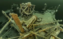 Khám phá bên trong “chiếc thuyền ma” chìm dưới đáy biển Baltic