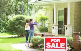 Giấc mơ sở hữu nhà của nhiều người Mỹ ngày càng xa vời