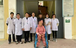 Thai phụ nhiễm toan chuyển hóa nặng sau khi uống nhiều loại thuốc lá cây rừng