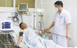 Người đàn ông bị ngộ độc sau khi ăn so biển