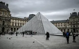Bảo tàng Louvre đóng cửa vì lý do an ninh
