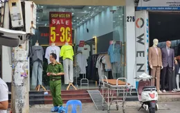 Cô gái bị đâm nhiều nhát tử vong tại cửa hàng quần áo ở TP Bắc Ninh