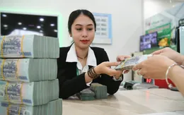 Khách hàng “thắt lưng, buộc bụng”, vay tiêu dùng gặp khó