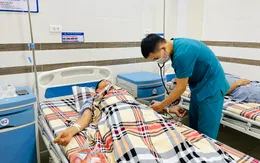 Cảnh báo thủng dạ dày do lạm dụng thuốc corticoid