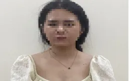 Tạm giữ cô gái trẻ chuyên đột nhập đám cưới để trộm tiền mừng