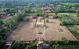 Bình Định đề xuất công nhận 2 tượng sư tử đá thành Đồ Bàn là bảo vật quốc gia