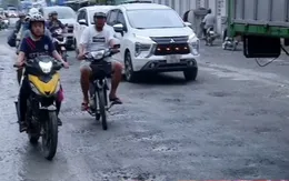 Đường dẫn lên cao tốc Lộ Tẻ - Rạch Sỏi hư hỏng nặng