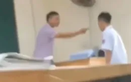Hà Nội: Thầy giáo xưng ''mày - tao'' với học sinh đã xin nghỉ việc