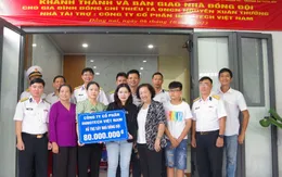 Vùng 2 Hải quân bàn giao 2 căn nhà tình nghĩa cho đồng đội có hoàn cảnh khó khăn
