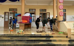 Vùng ''rốn lũ'' Hà Tĩnh khẩn trương phòng chống dịch bệnh khi nước lũ rút