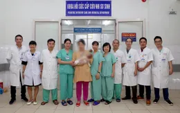 Lọc máu liên tục cứu sống liên tiếp hai trẻ sơ sinh mắc bệnh nguy kịch