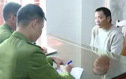 Bắt đối tượng “vòi tiền” bảo kê thu mua gỗ keo