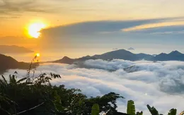 Săn mây phố biển Nha Trang trên đỉnh núi Hòn Én