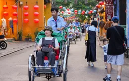 Tour du lịch Tết sôi động