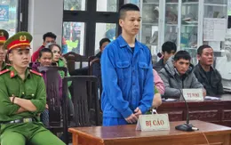 Khoe ảnh người yêu mới, cô gái bị bạn trai cũ chém trọng thương