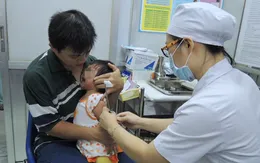 TP. Hồ Chí Minh: Khẩn trương tiêm vaccine 5 trong 1 cho trẻ
