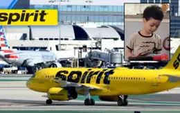 Cậu bé 6 tuổi lên nhầm chuyến bay khi đi thăm bà tại Mỹ