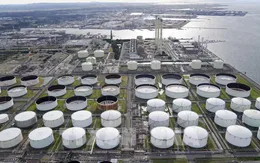 Tại sao nỗ lực cắt giảm sản lượng của OPEC+ không thể ngăn giá dầu lao dốc?