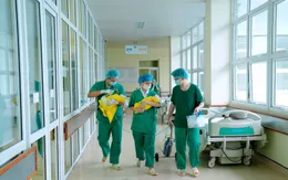 Sức khỏe sản phụ ung thư mang song thai đã ổn định