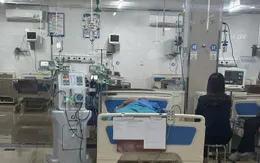 Cứu sống nam bệnh nhân tăng mỡ máu, viêm tụy cấp nhờ phương pháp lọc máu hấp phụ